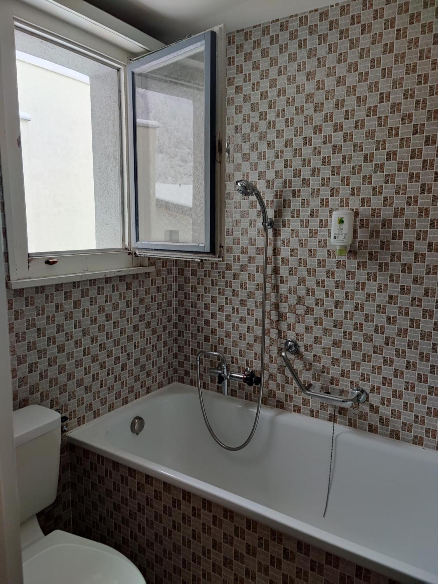 Hotel Rebstock Meiringen Εξωτερικό φωτογραφία