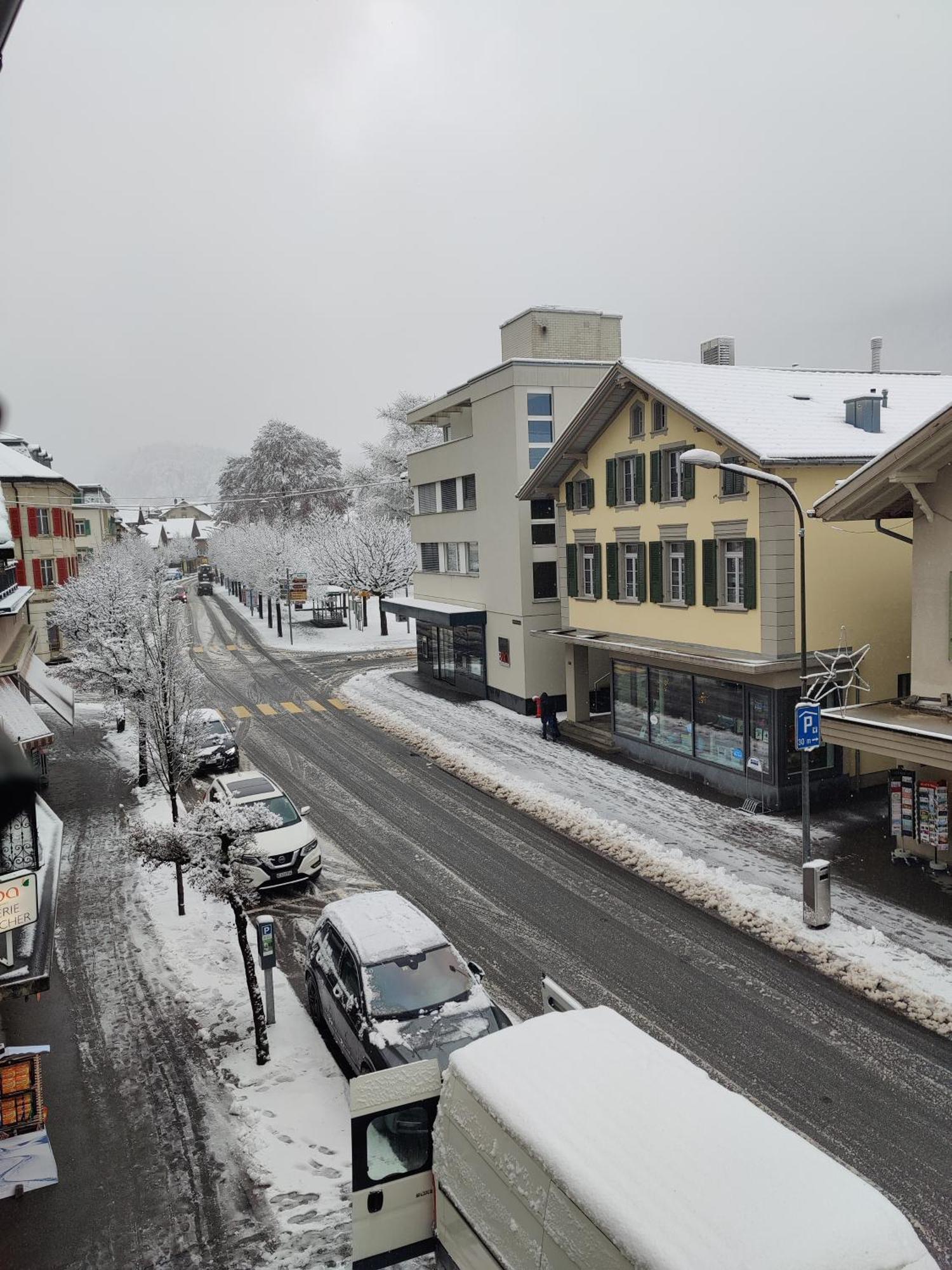 Hotel Rebstock Meiringen Εξωτερικό φωτογραφία
