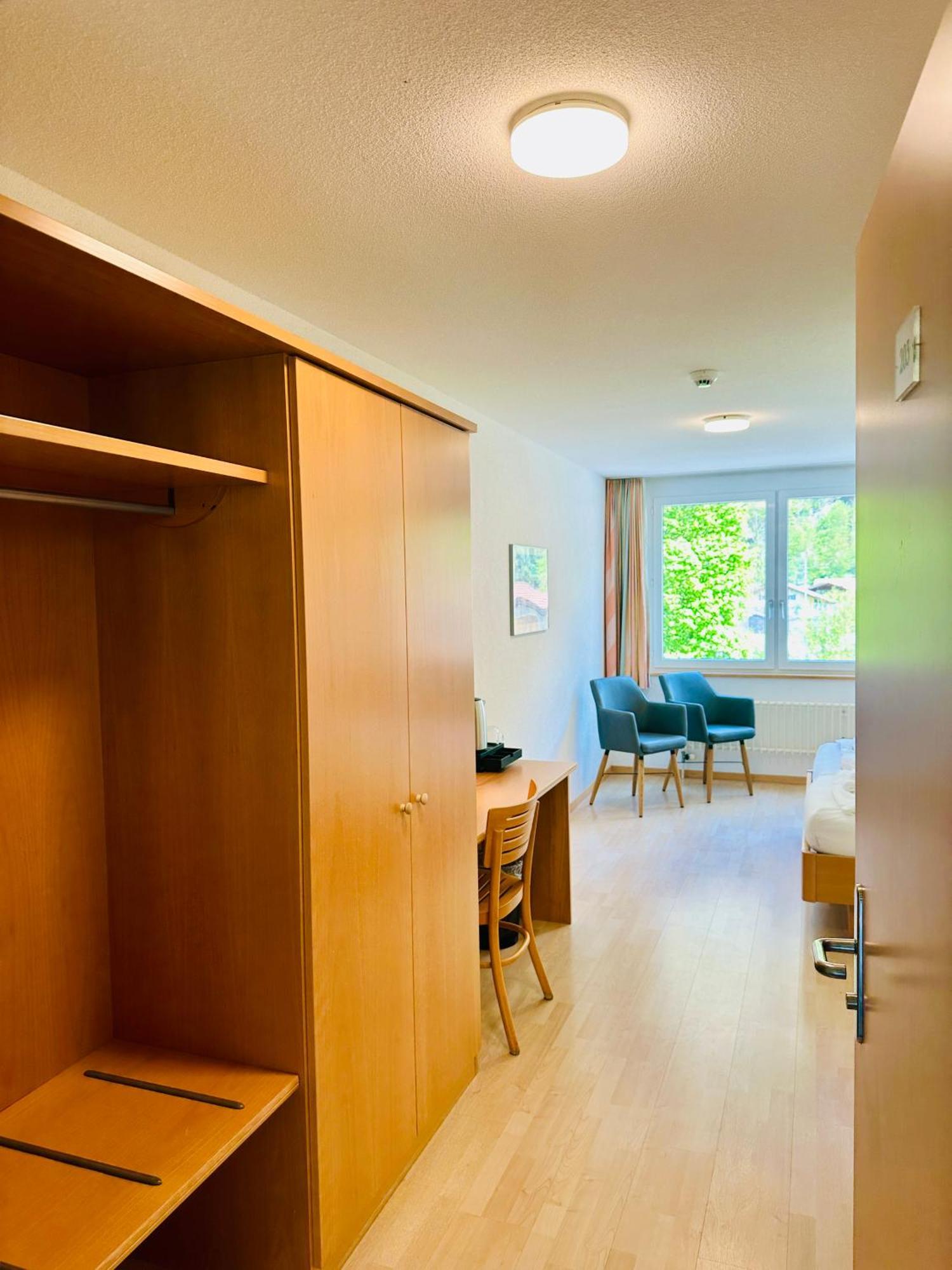 Hotel Rebstock Meiringen Εξωτερικό φωτογραφία