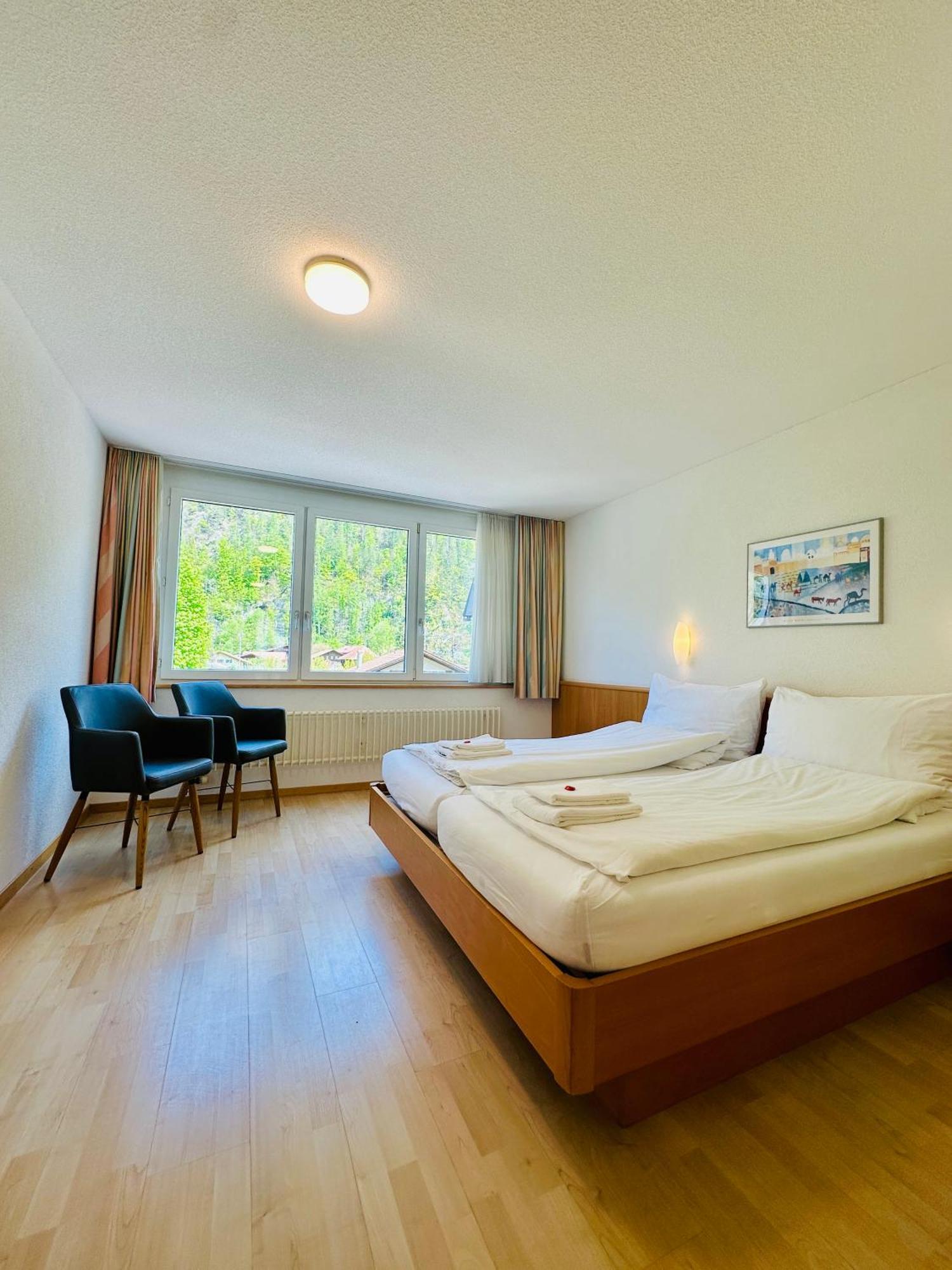 Hotel Rebstock Meiringen Εξωτερικό φωτογραφία