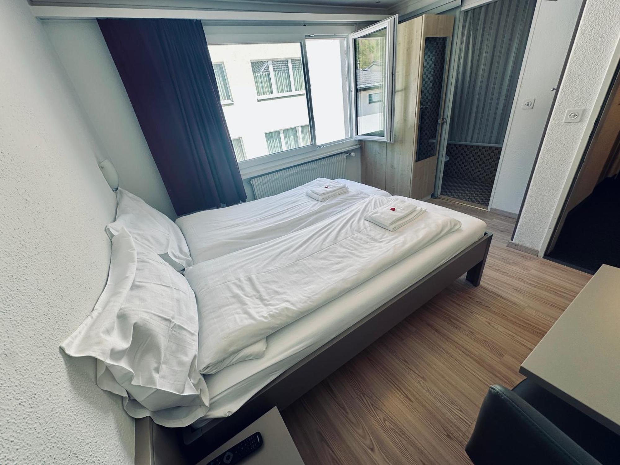 Hotel Rebstock Meiringen Εξωτερικό φωτογραφία