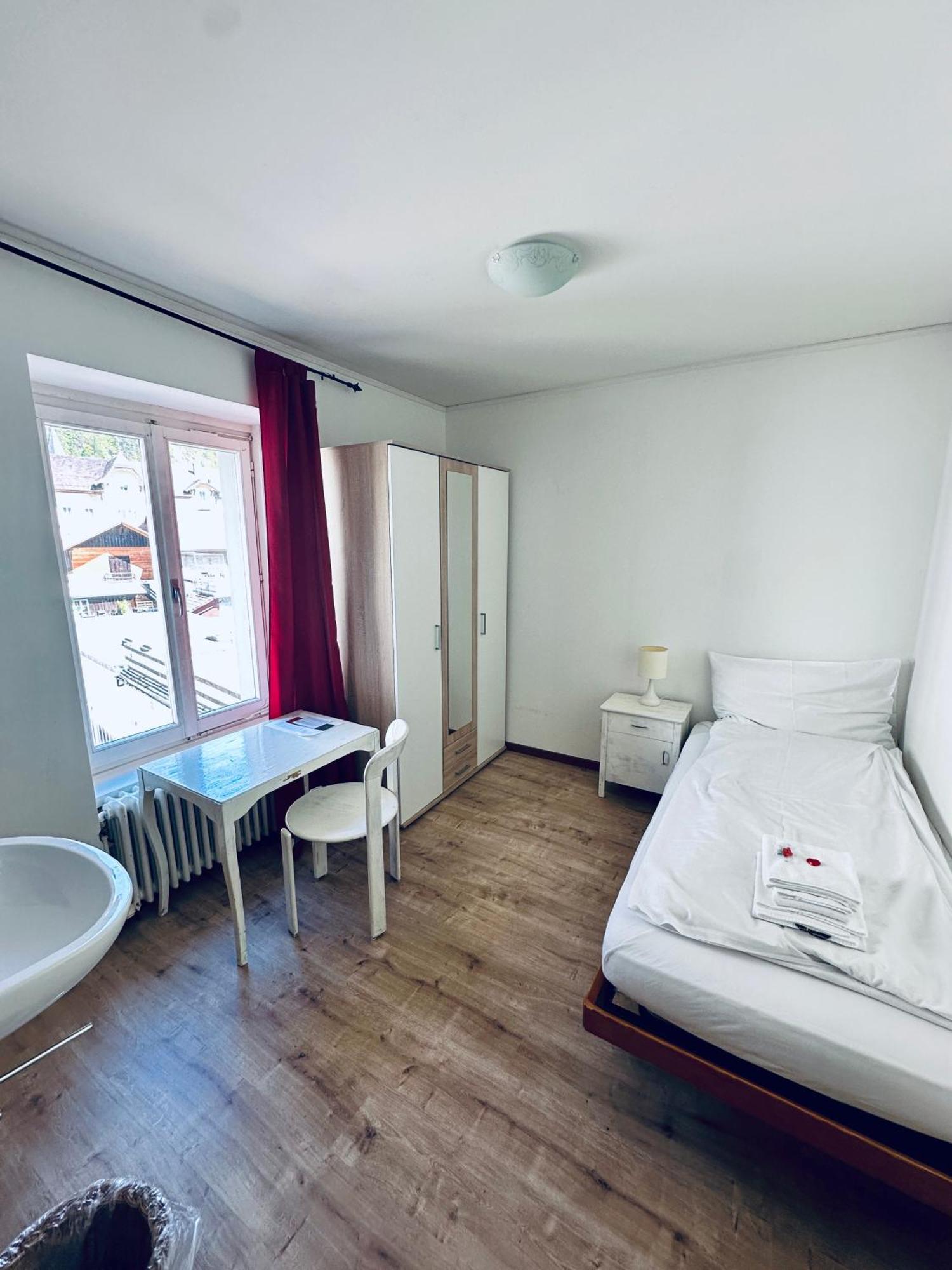 Hotel Rebstock Meiringen Εξωτερικό φωτογραφία